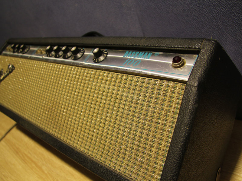Fender Bassman 100