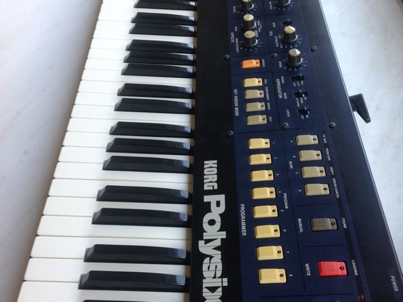 Korg Polysix