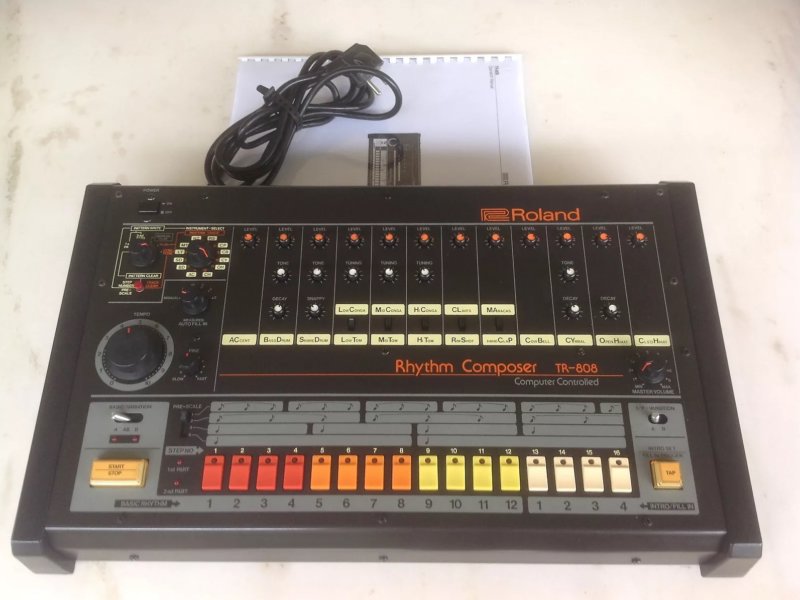 Roland TR-808